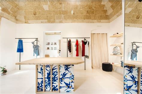 Spazio 21 shop by Silvio Girolamo, Gioia del Colle – Italy.